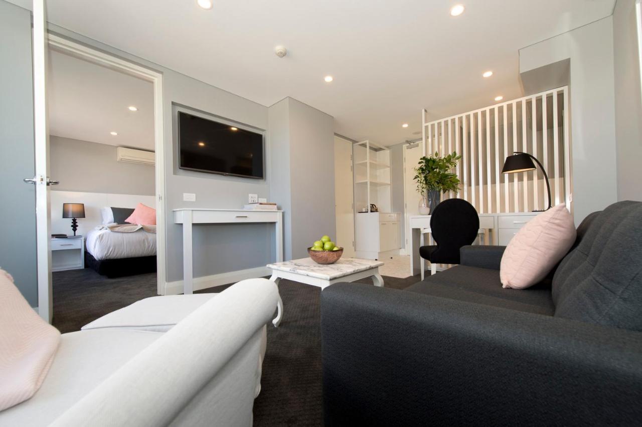 Canberra Rex Hotel Exterior photo